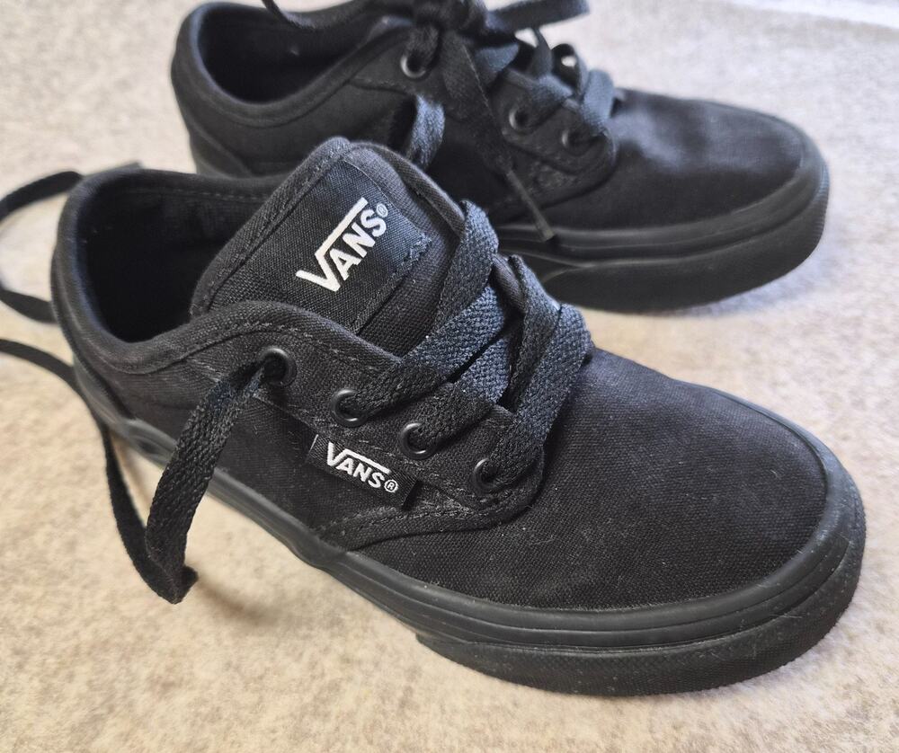 VANS Unisex Kids Black Canvas Sneakers US 12 EU 29 UK 11.5 Lace Up Low Top Shoes